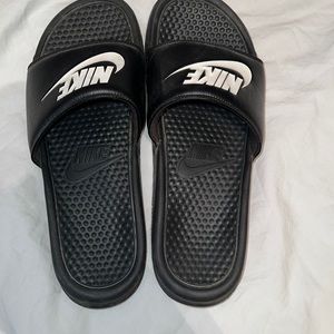 Size 10 Nike Slides